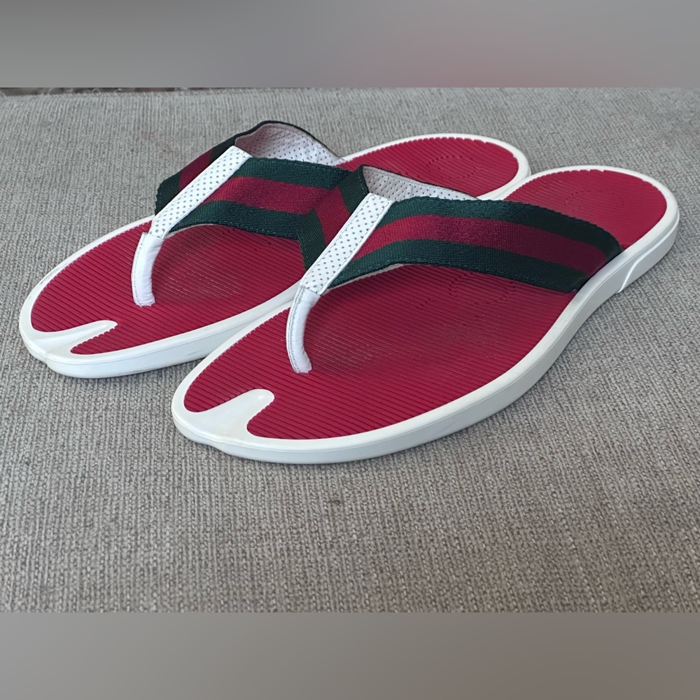 Gucci Web Iconic Red Green Thong Strap Men’s Rubber Sandals Size 11T 12 US
